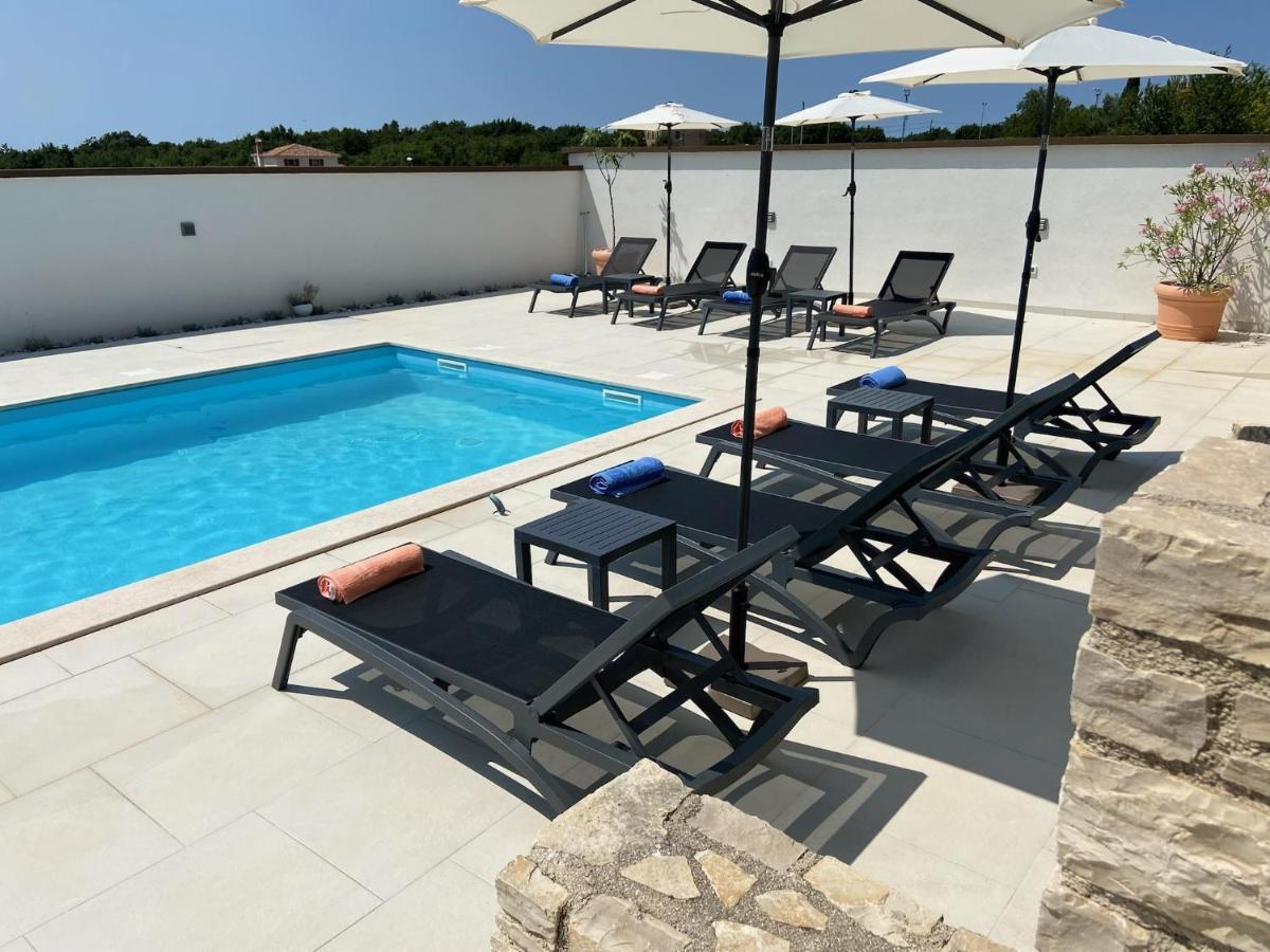 Villa Victoria Istra - Heated Pool Nova Vas  Εξωτερικό φωτογραφία